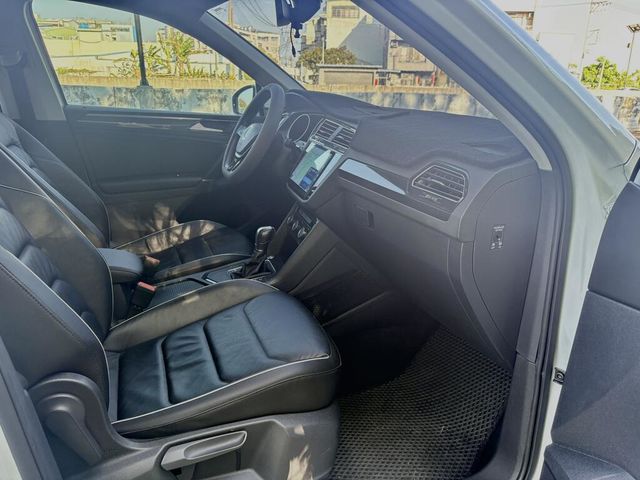VOLKSWAGEN福斯 TIGUAN  第11張相片