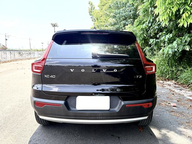 VOLVO富豪 XC40  第5張相片