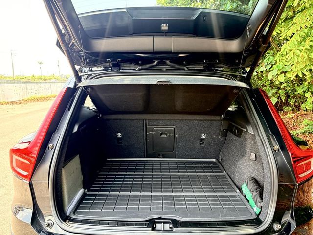 VOLVO富豪 XC40  第6張相片