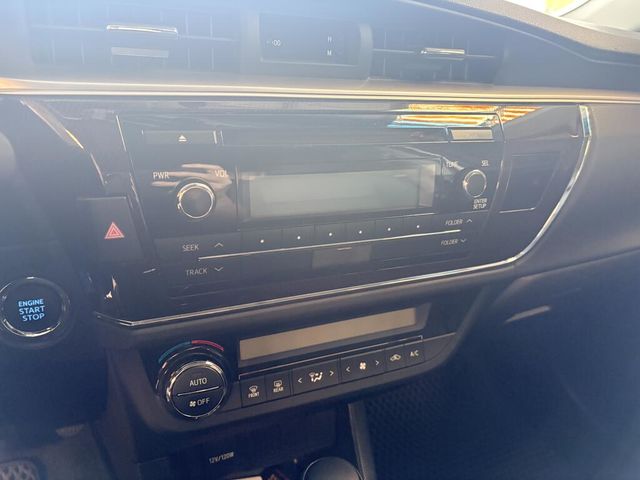 TOYOTA豐田 ALTIS  第3張相片