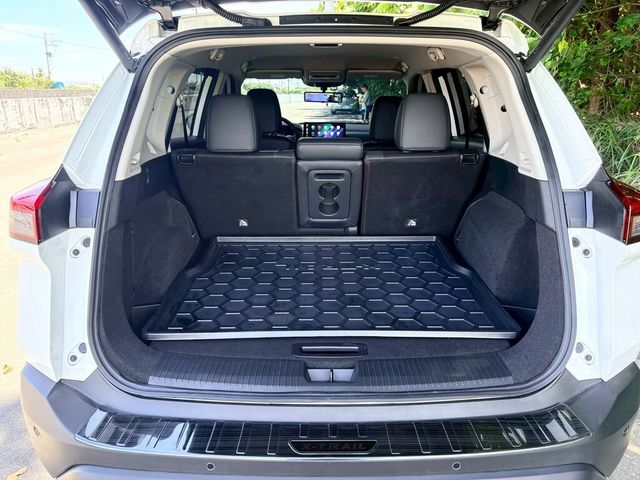 NISSAN日產 X-TRAIL  第6張相片