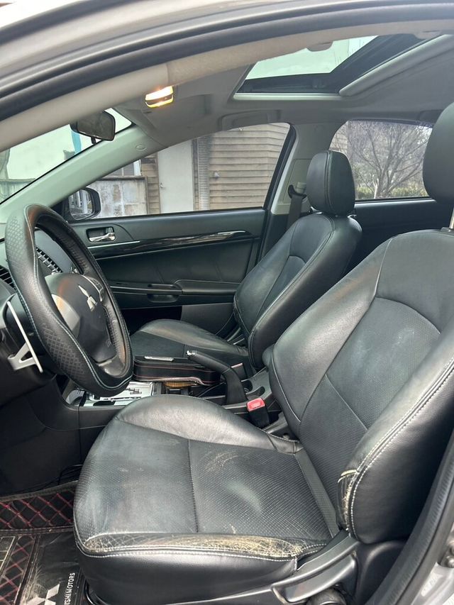 MITSUBISHI三菱 LANCER SPORTBACK  第8張相片