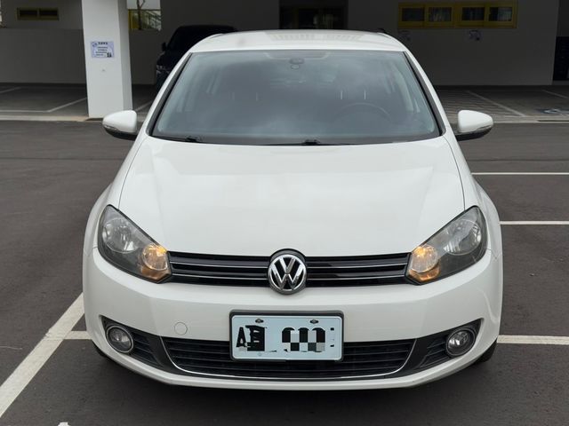 VOLKSWAGEN福斯 GOLF  第3張相片
