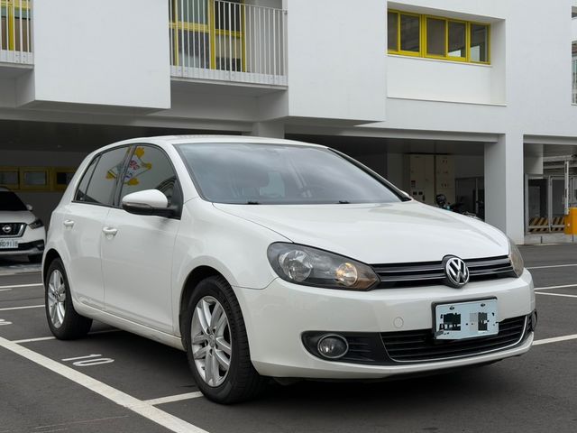 VOLKSWAGEN福斯 GOLF  第17張相片