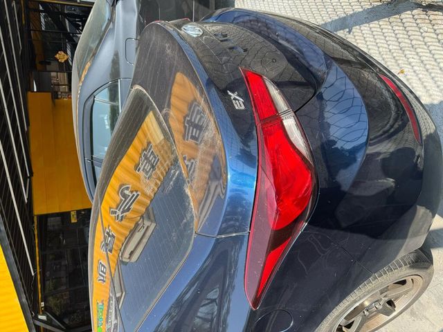 HYUNDAI現代 ELANTRA  第4張相片