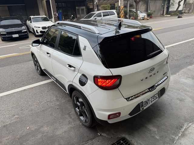 HYUNDAI現代 VENUE  第4張相片