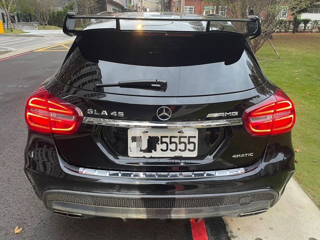M-BENZ賓士 GLA45 AMG  第4張相片