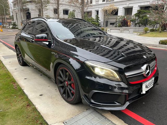 M-BENZ賓士 GLA45 AMG  第19張相片