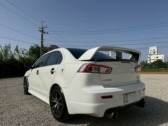MITSUBISHI三菱 LANCER  第4張相片