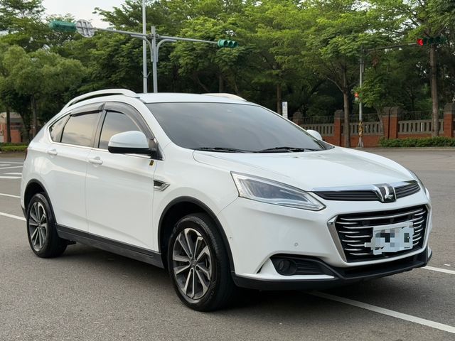 LUXGEN納智捷 U6 GT  第16張相片