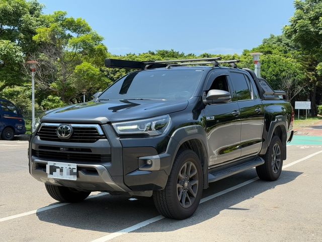 TOYOTA豐田 HILUX  第1張相片