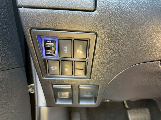 TOYOTA豐田 HILUX  第6張相片