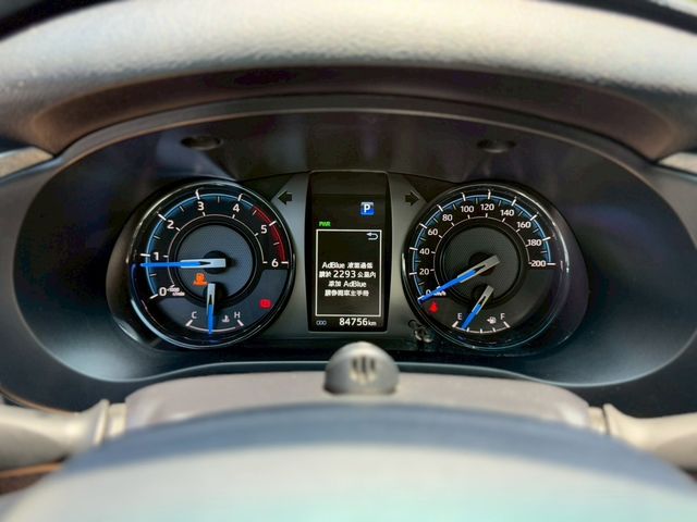TOYOTA豐田 HILUX  第11張相片