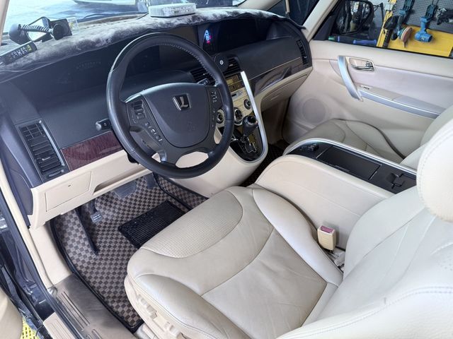 LUXGEN納智捷 M7 TURBO  第3張相片