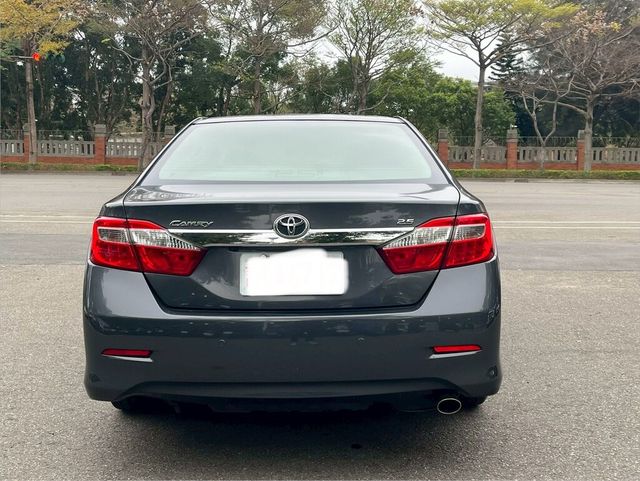 TOYOTA豐田 CAMRY  第5張相片