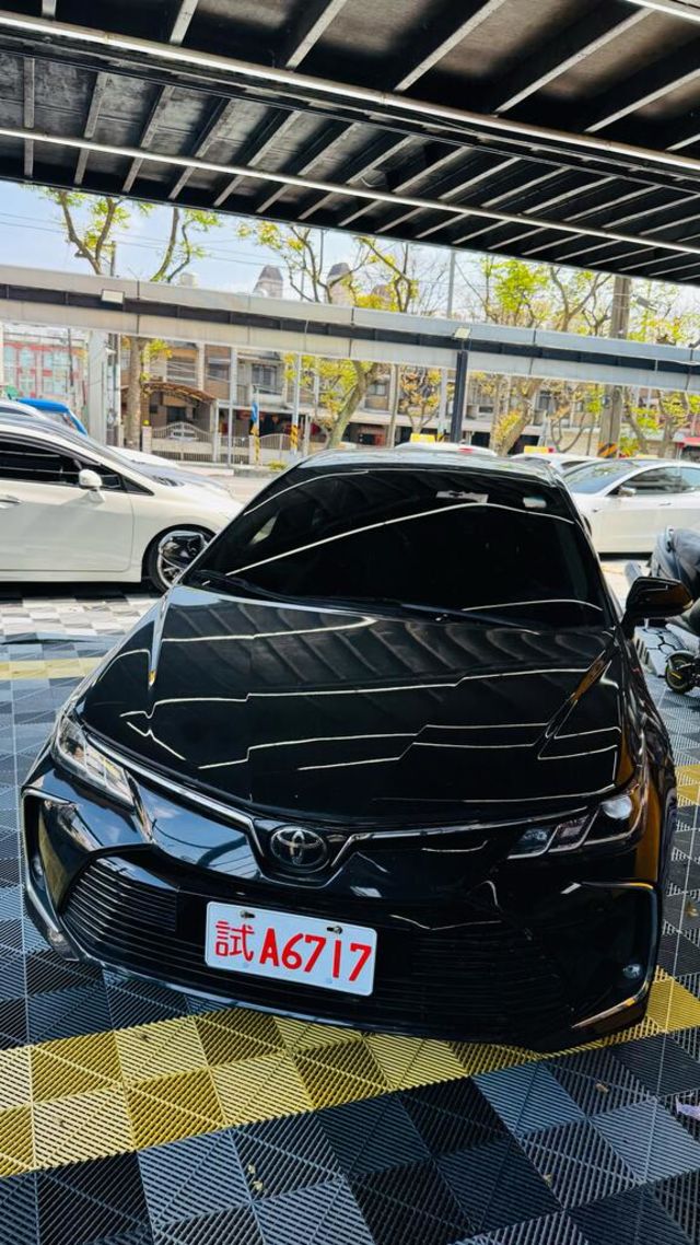 TOYOTA豐田 ALTIS  第3張相片
