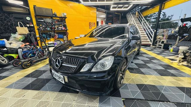 M-BENZ賓士 E250  第1張相片