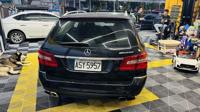 M-BENZ賓士 E250  第4張相片