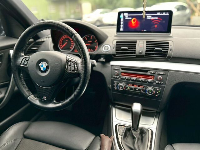 BMW寶馬 120D  第8張相片