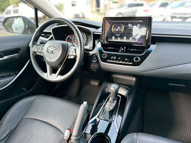 TOYOTA豐田 ALTIS  第7張相片