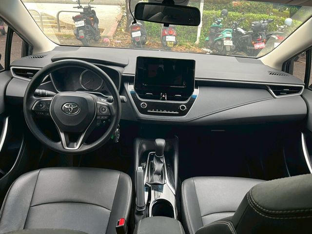 TOYOTA豐田 ALTIS  第9張相片