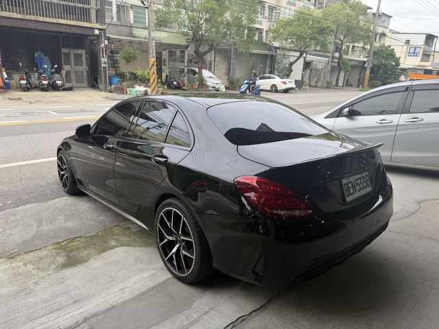 M-BENZ賓士 C400  第2張相片