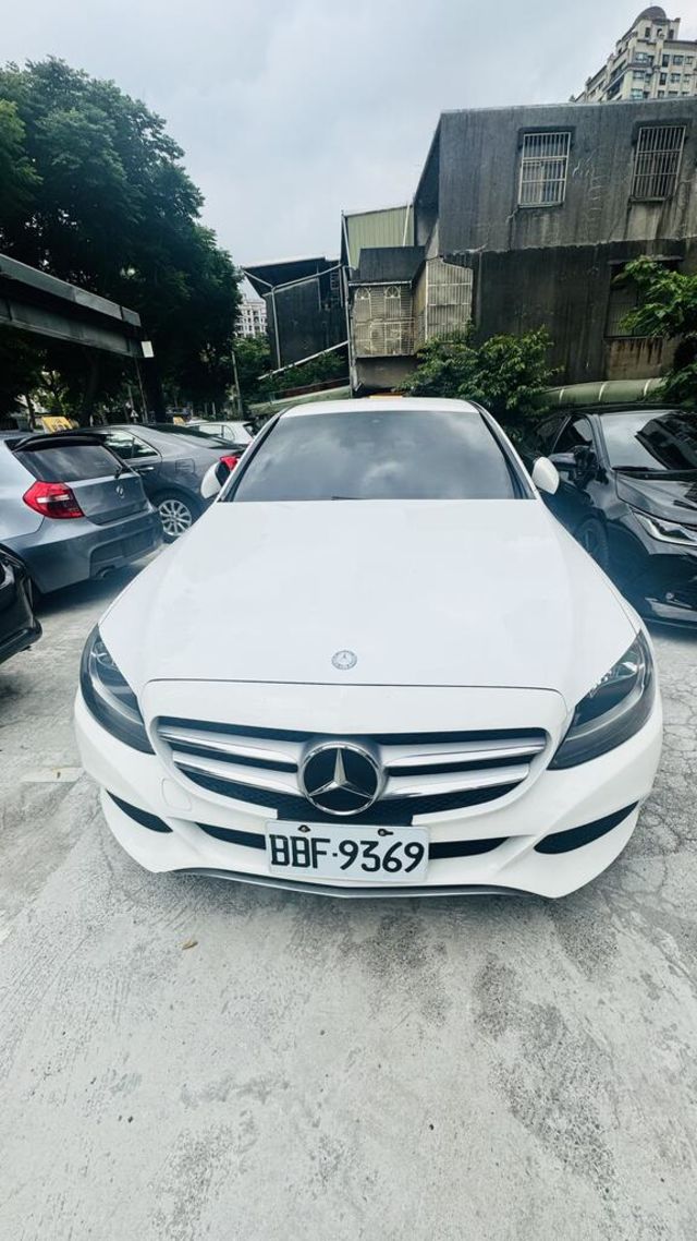 M-BENZ賓士 C300  第4張相片