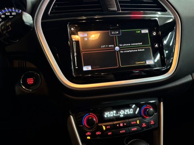 『SX4 GLX』｜免鑰匙｜摸門解鎖｜定速巡航｜巡跡防滑｜盲點偵測｜倒車顯影｜盲點偵測｜衛星導航｜恆溫空調｜  第5張相片