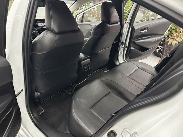 『 ALTIS 豪華版』｜ACC跟車｜巡跡防滑｜影音主機｜SPORT 模式｜恆溫空調｜後座出風口｜  第8張相片