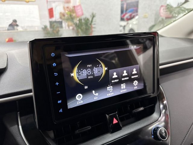 『 ALTIS 豪華版』｜ACC跟車｜巡跡防滑｜影音主機｜SPORT 模式｜恆溫空調｜後座出風口｜  第10張相片