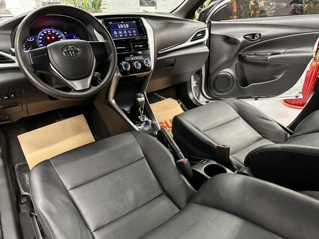 『 YARIS 經典版』｜巡跡防滑｜影音主機｜倒車雷達｜電子後視鏡｜  第5張相片