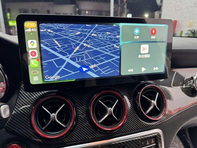 『 GLA250 AMG』｜定速巡航｜巡跡防滑｜CarPlay｜雙區恆溫空調｜電動天窗｜電動尾門  第11張相片