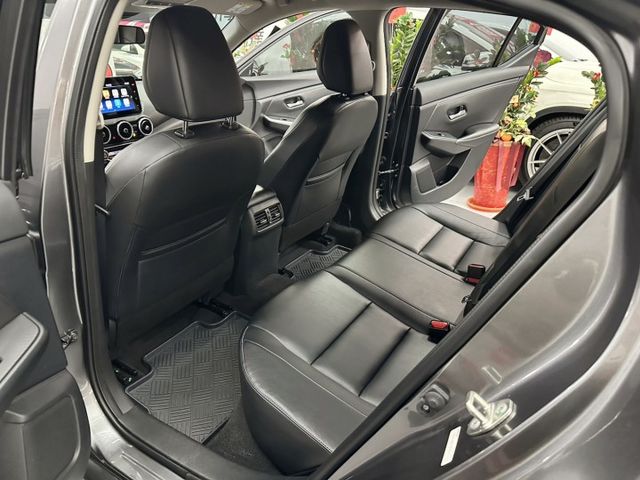 『SENTRA 尊爵版』｜ACC跟車｜摸門解鎖｜免鑰匙｜車道偏移輔助｜車道循跡輔助｜盲點偵測｜360度環景｜  第8張相片