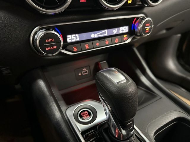 『SENTRA 尊爵版』｜ACC跟車｜摸門解鎖｜免鑰匙｜車道偏移輔助｜車道循跡輔助｜盲點偵測｜360度環景｜  第9張相片