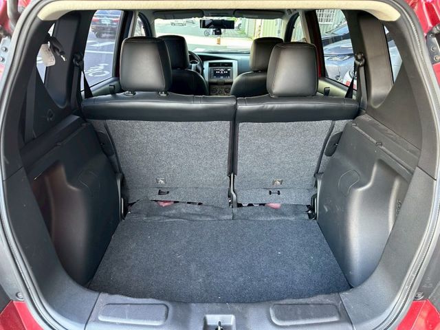 『 LIVINA 行家皮椅版』｜影音主機｜倒車顯影｜倒車雷達｜  第9張相片