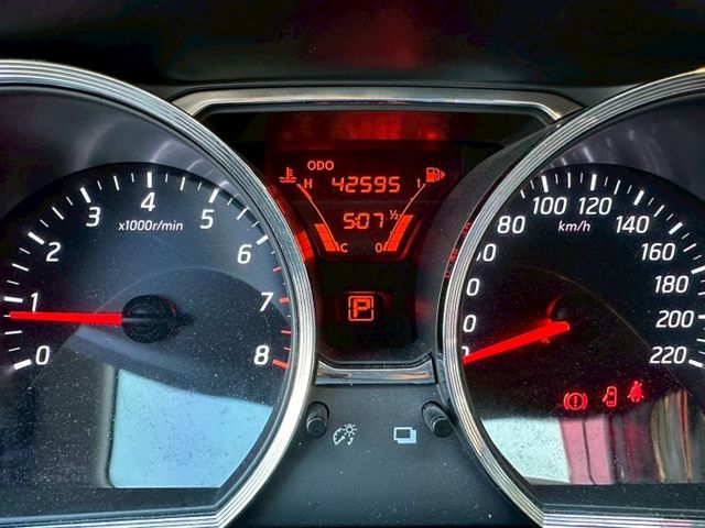 『 LIVINA 行家皮椅版』｜影音主機｜倒車顯影｜倒車雷達｜  第10張相片