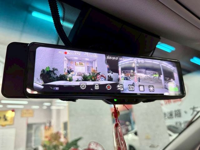 『SPORTAGE GT-LINE版』｜定速巡航｜摸門解鎖｜免鑰匙｜電子手剎車｜盲點偵測｜電動尾門｜電動天窗｜  第14張相片