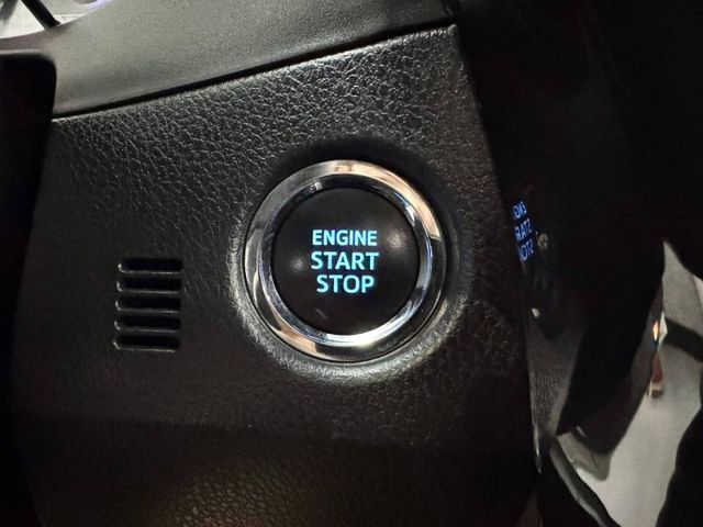 『ALTIS 經典版』｜免鑰匙｜定速巡航｜循跡防滑｜影音安卓機｜倒車顯影｜  第13張相片