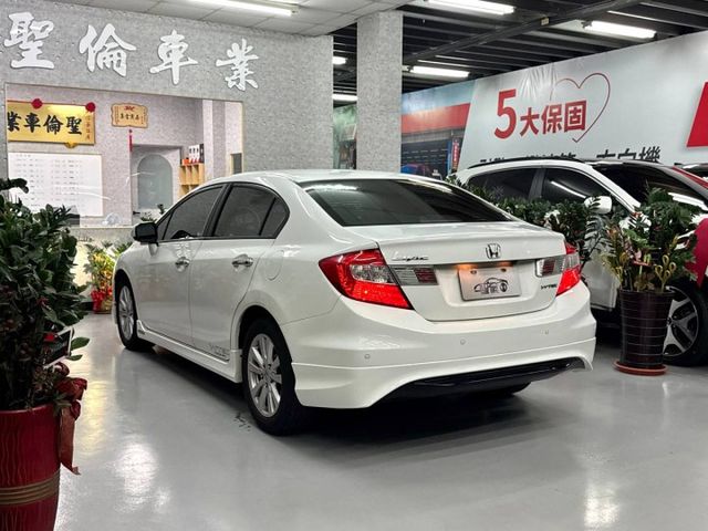『CIVIC VTI-S版』『｜定速巡航｜電動天窗｜影音主機｜倒車顯影｜換檔撥片｜電折後視鏡｜  第5張相片