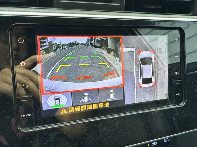 『ALTIS 經典版』｜免鑰匙啟動｜摸門解鎖｜定速巡航｜循跡防滑｜影音主機｜Apple Carplay｜360環景｜  第9張相片