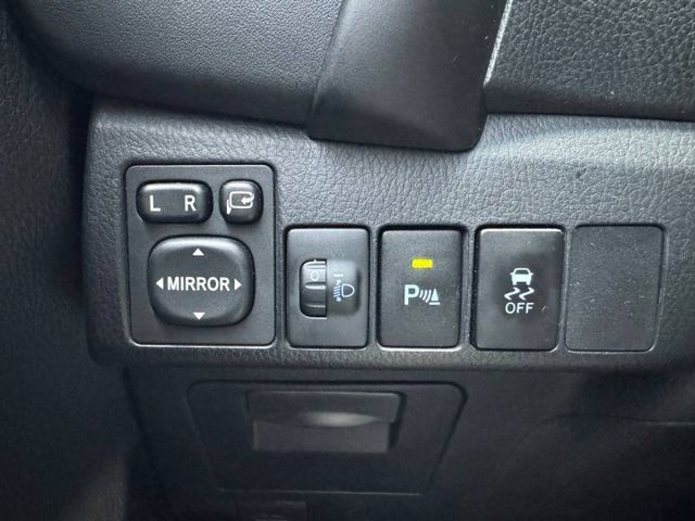 『ALTIS 經典版』｜免鑰匙啟動｜摸門解鎖｜定速巡航｜循跡防滑｜影音主機｜Apple Carplay｜360環景｜  第15張相片