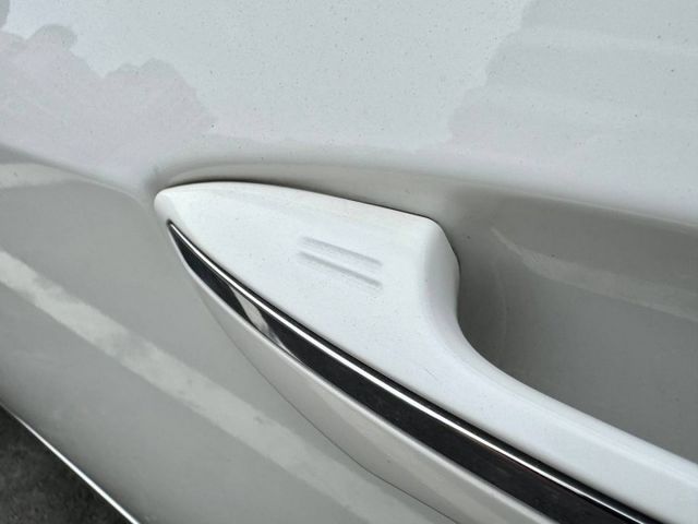 『ALTIS 經典版』｜免鑰匙啟動｜摸門解鎖｜定速巡航｜循跡防滑｜影音主機｜Apple Carplay｜360環景｜  第17張相片