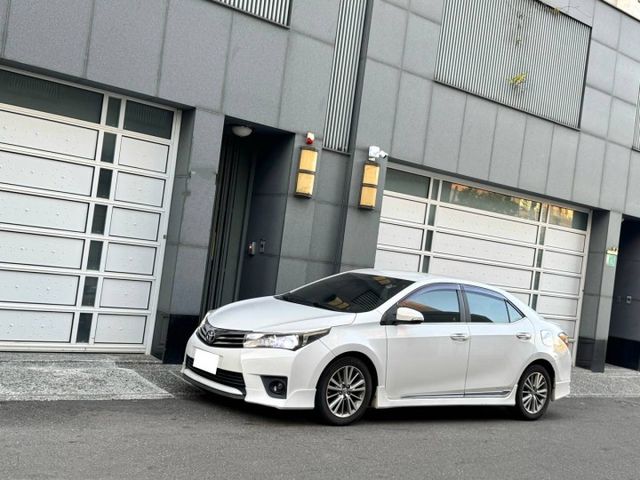 『ALTIS S+版』｜免鑰匙｜摸門解鎖｜定速巡航｜循跡防滑｜影音安卓機｜倒車顯影｜恆溫空調  第2張相片