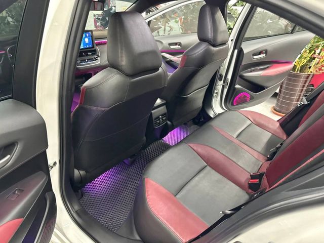 『ALTIS GR SPORT 汽油版』｜ACC跟車｜摸門解鎖｜免鑰匙｜Apple Carplay｜盲點偵測｜換檔撥片｜  第8張相片