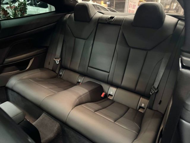 『 430I COUPE』｜定速巡航｜免鑰匙｜摸門解鎖｜影音主機｜全景天窗｜豪將前後防護罩｜BOSE高音喇叭｜  第8張相片