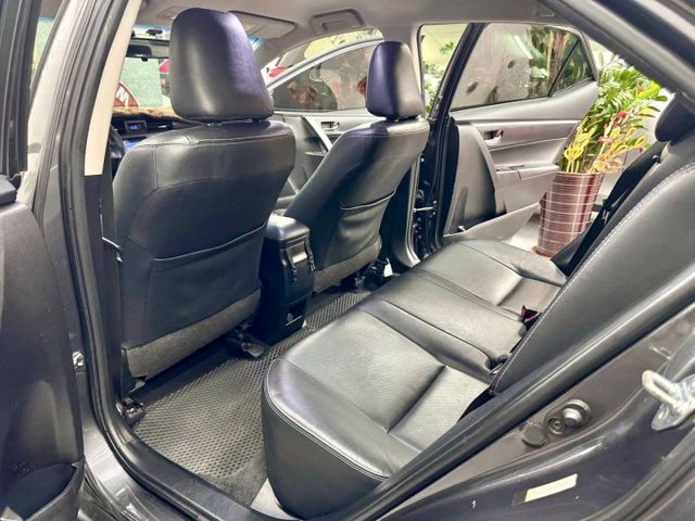 『ALTIS 豪華版』｜免鑰匙｜定速巡航｜抬頭顯示器｜影音安卓機｜APPLE CARPLAY｜倒車顯影｜德國藍點喇叭  第8張相片