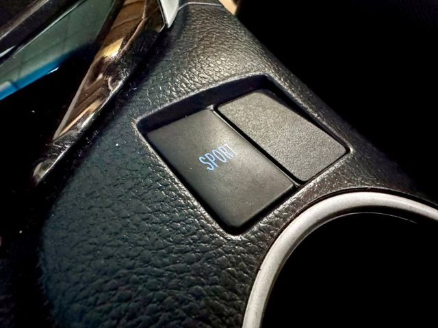 『ALTIS 豪華版』｜免鑰匙｜定速巡航｜抬頭顯示器｜影音安卓機｜APPLE CARPLAY｜倒車顯影｜德國藍點喇叭  第12張相片