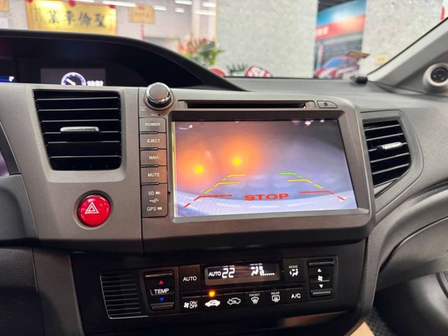 『CIVIC VTI-S版』『｜定速巡航｜電動天窗｜影音主機｜倒車顯影｜換檔撥片｜電折後視鏡｜  第10張相片