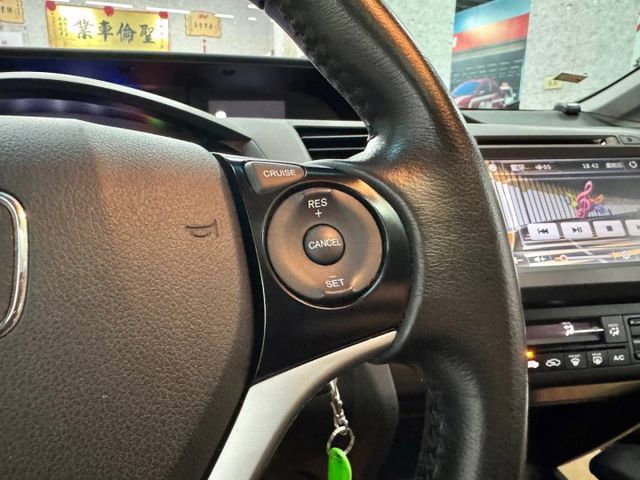 『CIVIC VTI-S版』『｜定速巡航｜電動天窗｜影音主機｜倒車顯影｜換檔撥片｜電折後視鏡｜  第12張相片