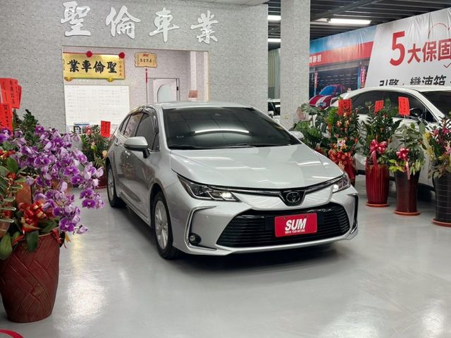 『豪華 PLUS版』｜摸門解鎖｜免鑰匙｜ACC 跟車系統｜行車紀錄器｜APPLE CarPlay｜抬頭顯示器｜恆溫空調｜  第3張相片